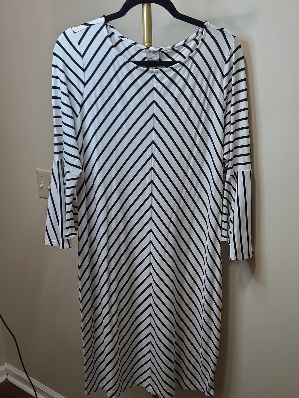 NWT Chico's Black & White Striped Dress with size Flared Sleeves size 2 (Large)